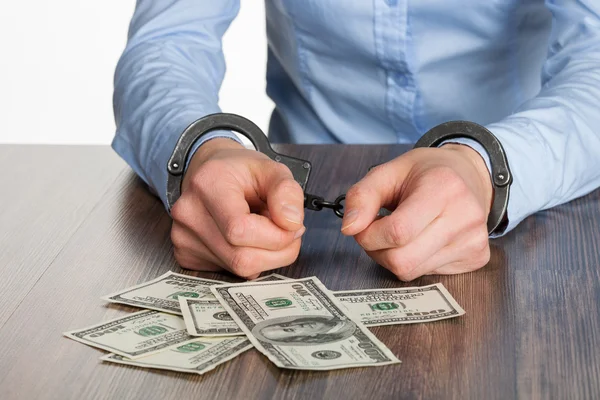 Hands in handcuffs — Stock Photo, Image