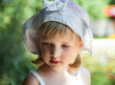 Güzel küçük kız.