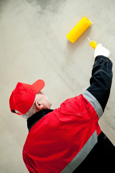 Painter at workplace — Stock Photo, Image