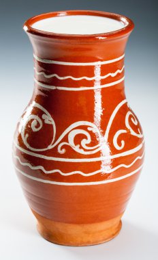 Kil sürahi taze süt dolu