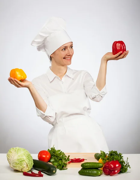 Feliz joven cocinero — Foto de Stock