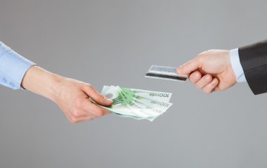 kredi kartı ve para holding iş adamları