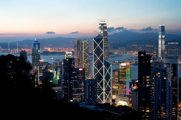Κεντρική περιοχή ουρανοξύστες στο ηλιοβασίλεμα, νησί Χονγκ Κονγκ — Φωτογραφία Αρχείου