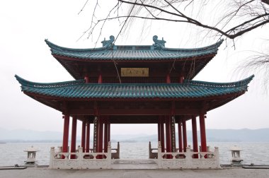 Shore Batı Gölü, hangzhou, Çin'in geleneksel Çin Pavyonu