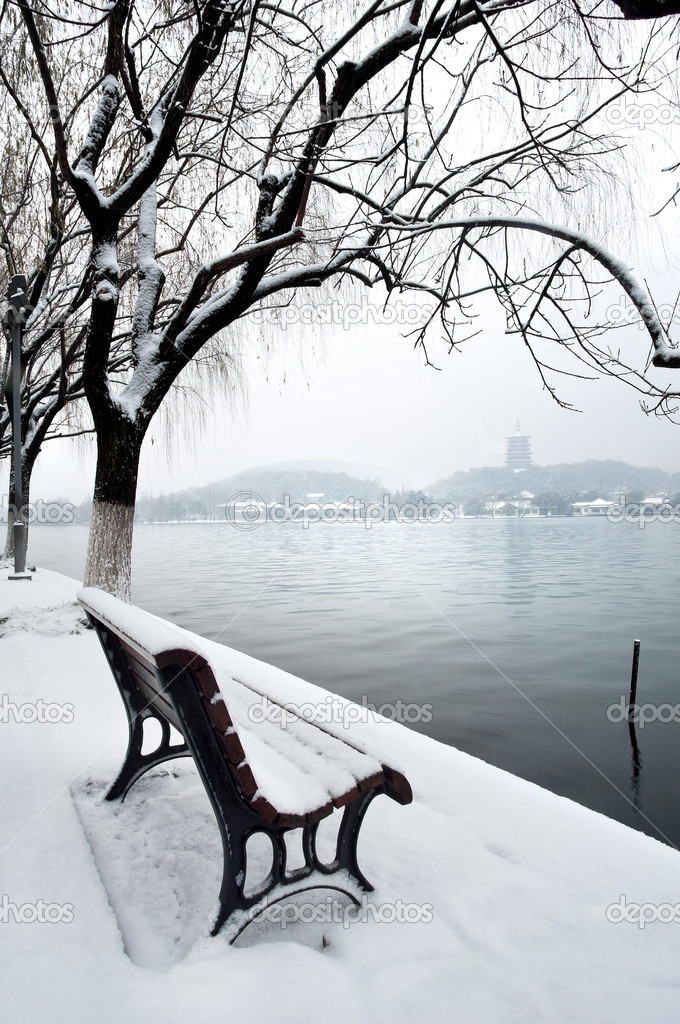 West Lake and Leifeng Pagoda in the snow, Hangzhou, China