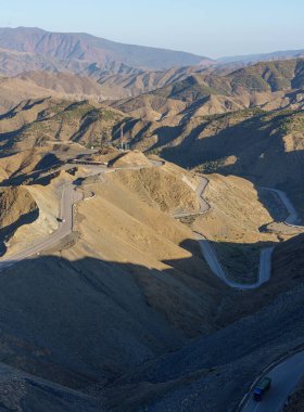 ATLAS 'a giden yol dikey