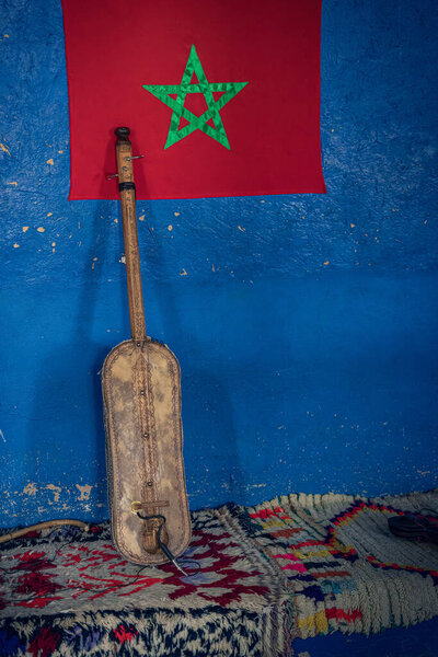 LAJAMBRE, musical instrument of Morocco