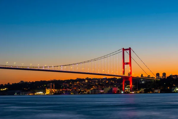 Istanbul Bosphorus Bridge Sunset View 15Th July Martyrs Bridge Istanbul — Stok fotoğraf