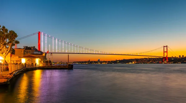 Istanbul Bosphorus Bridge Sunset View 15Th July Martyrs Bridge Istanbul — Stockfoto