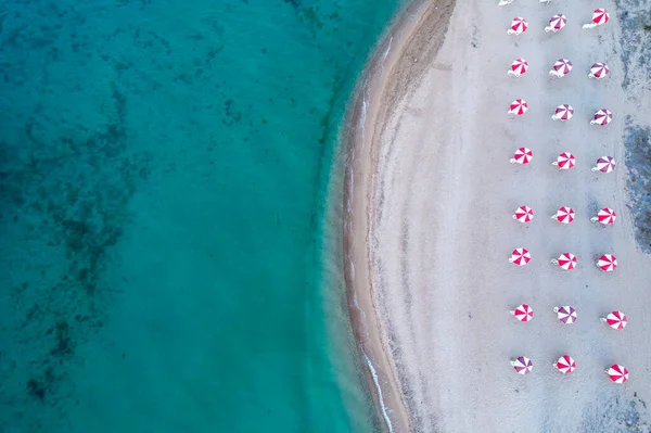 Aerial View Sea Empty Sandy Beach Sun Beds Umbrellas Sunny — Stockfoto