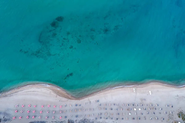 Aerial View Sea Empty Sandy Beach Sun Beds Umbrellas Sunny — Stock Photo, Image
