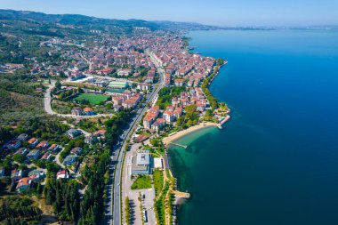Karamursel, Kocaeli, Türkiye. Karamursel, Kocaeli ilinin bir ilçesidir. İnsansız hava aracı ile hava görüntüsü.