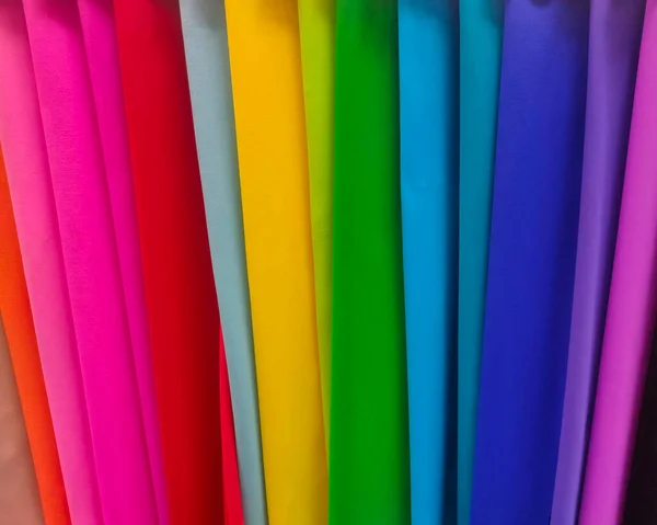 Muestras Tela Multicolor Brillantes Stand Del Taller —  Fotos de Stock