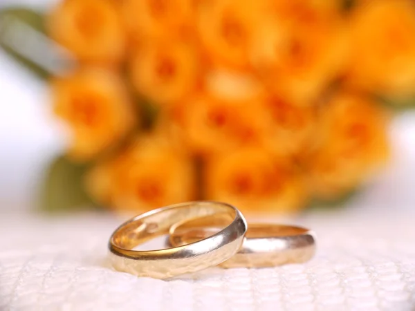 Wedding rings — Stock Photo, Image