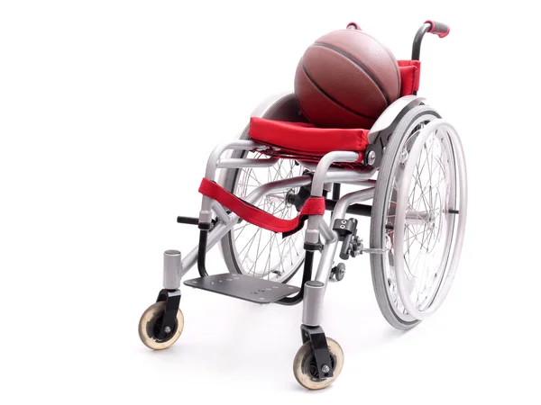 Wheelchair and basketball — Stock Photo, Image