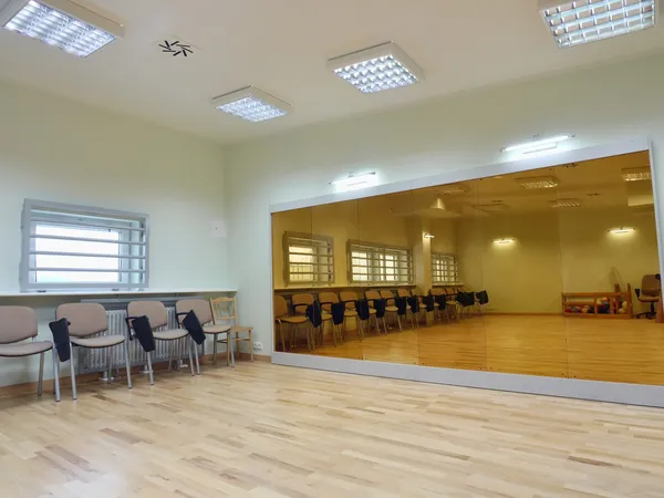 Sala de gimnasio —  Fotos de Stock