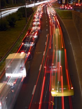 kentsel gece trafik ışıkları