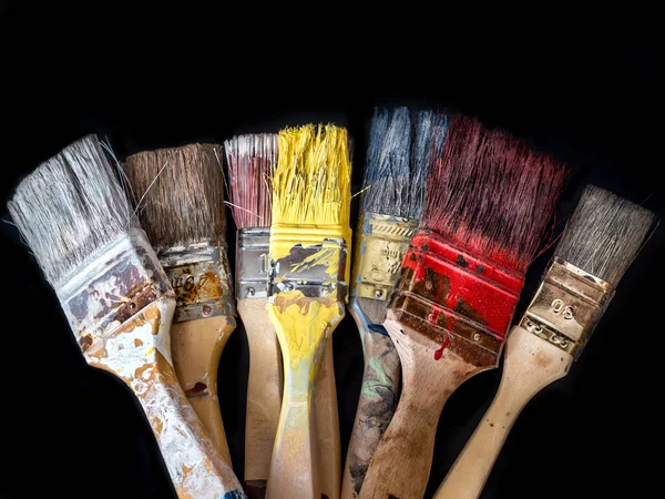 Bunch Used Dried Paint Brushes Shot Black Background — Fotografia de Stock