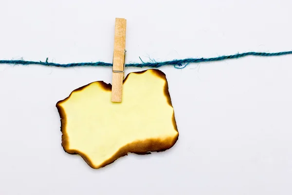 Mantenga papel quemado con madera — Foto de Stock