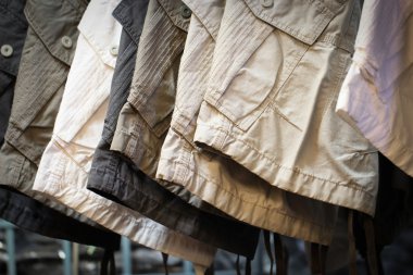 Hang gömlek ve bezler kapatın