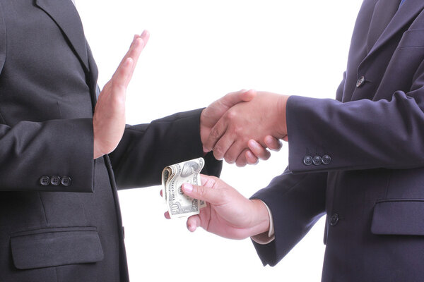 Бизнесмен дает деньги за коррупцию что-то, кроме другого народа
