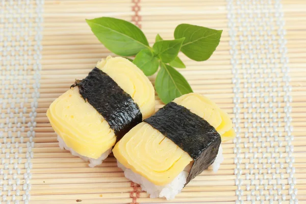 Sushi comida japonesa o — Foto de Stock