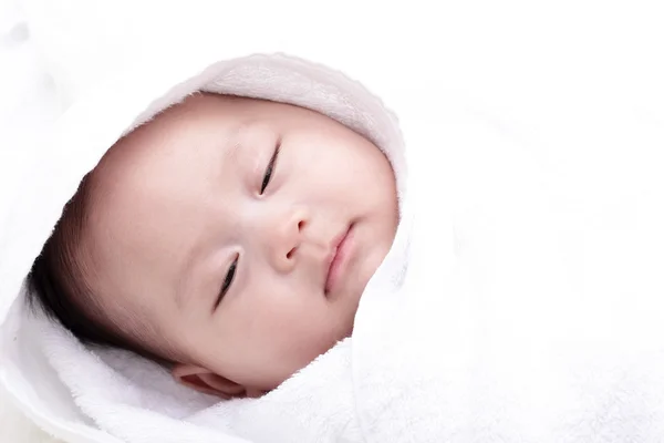 Fechar dormindo bebê asiático — Fotografia de Stock