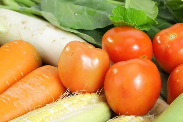 Frisches Gemüse zubereiten — Stockfoto