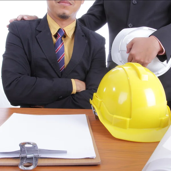 Engineer discuss and present his job for prepare — Stock Photo, Image