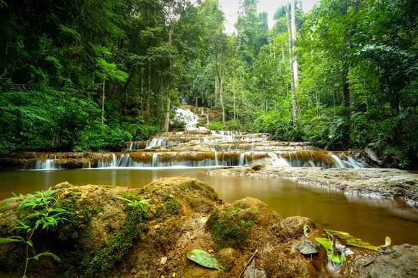 Thailand waterval — Stockfoto