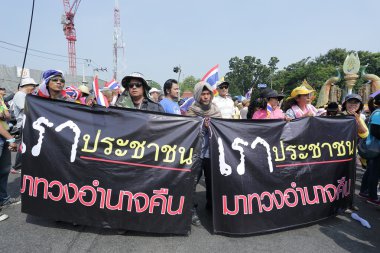 Bangkok - Aralık 9: hükümet için birçok 5 milyon kişi yürüdü