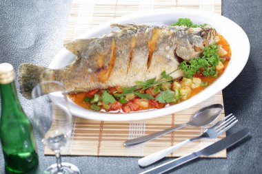 diepe gebakken snapper