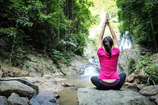 Yoga meditasyon