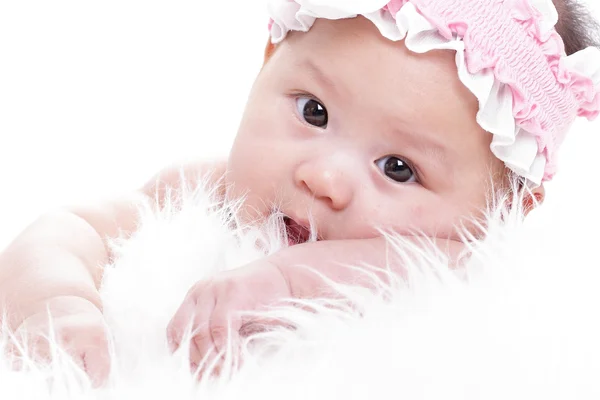 Close-up van Aziatische babymeisje — Stockfoto