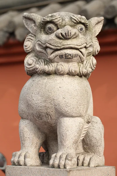 Chinese oud standbeeld — Stockfoto