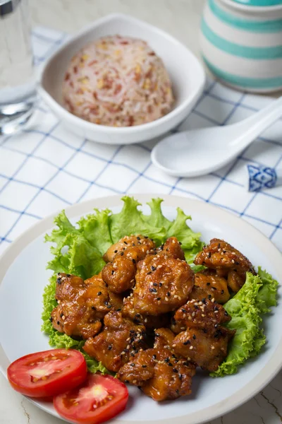 Sesame chicken — Stock Photo, Image