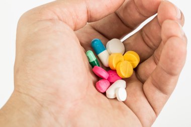 el tutma çeşitli ilaçlar kullanmak