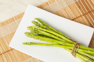 taze kuşkonmaz kravat demet 