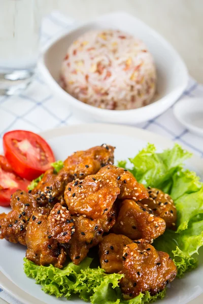 Sesame chicken — Stock Photo, Image