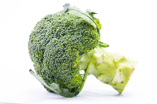 Brócoli verde aislado — Foto de Stock