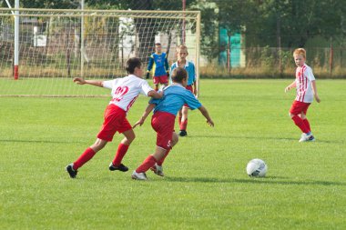 çocuklar futbol tekme