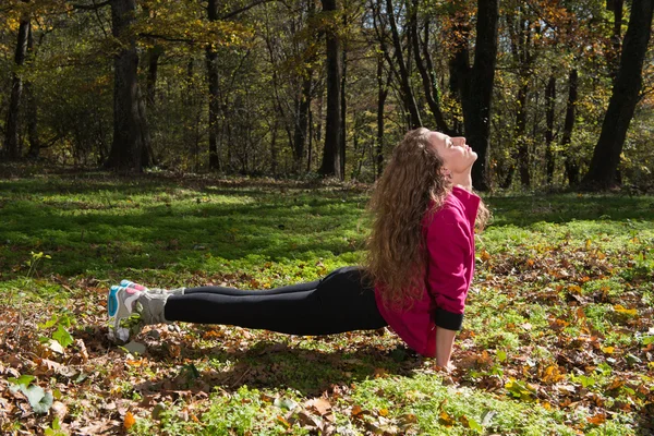 Girl exercise — Stock Photo, Image