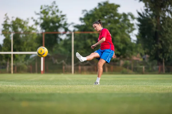 Kicking — Stock Photo, Image