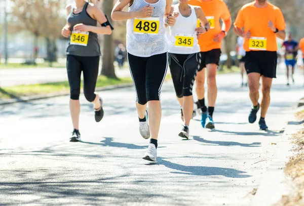 Marathon Kör Lopp Människor Fötter Väg — Stockfoto