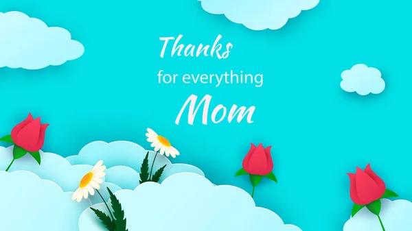 Anneler Günü indiriminiz kutlu olsun ya da fiş şablonunuz. Güller, papatyalar ve kağıt kesikli bulutlar. Mavi gökyüzü ve çiçekli yatay pankart. Tebrik mesajı. Vektör — Stok Vektör