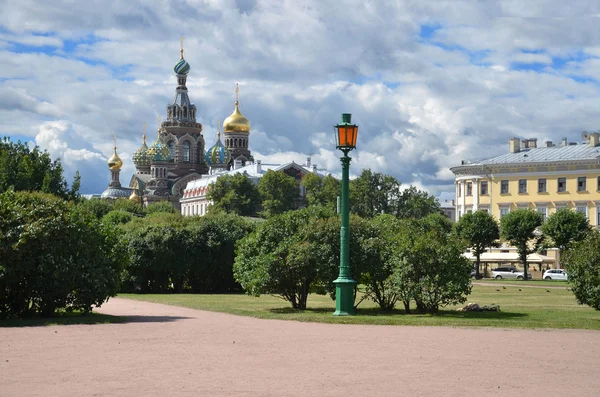 Kan Kurtarıcı Kilisesi, St. Petersburg, Rusya