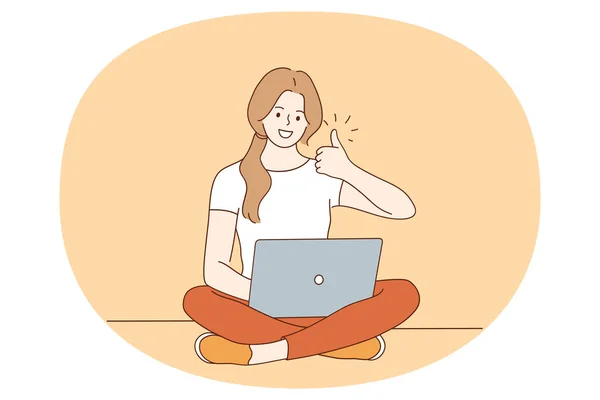 Thumbs Concept Freelance Souriant Jeune Femme Assise Avec Ordinateur Portable — Image vectorielle