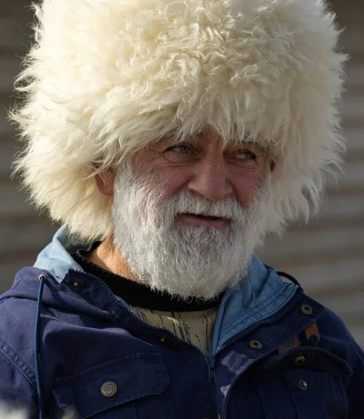 Dubki Russie Avril 2021 Portrait Résident Barbu Aux Cheveux Gris — Photo