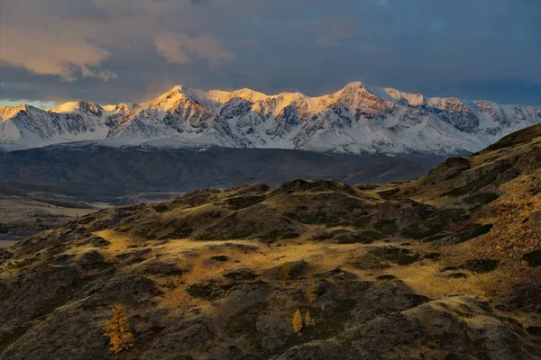 Russia Sud Della Siberia Occidentale Montagna Altai Alba Autunnale Nella — Foto Stock