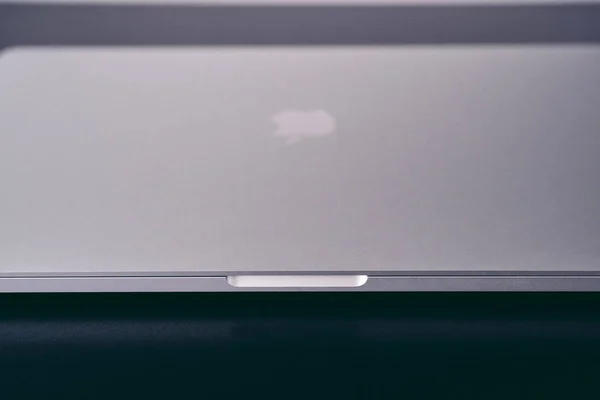 London Egyesült Királyság 2021 Hüvelykes Apple Macbook Pro Laptop Közelkép — Stock Fotó